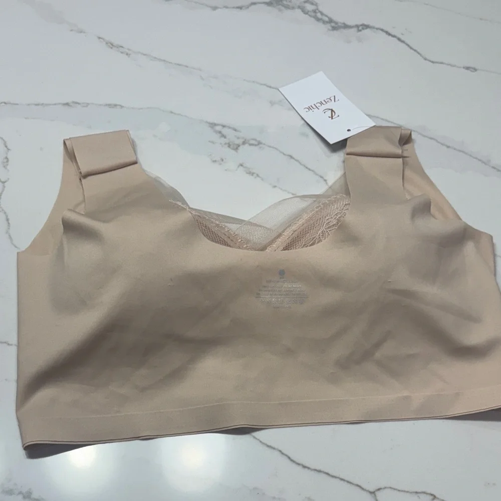 chic Women's Tan Lace Bra